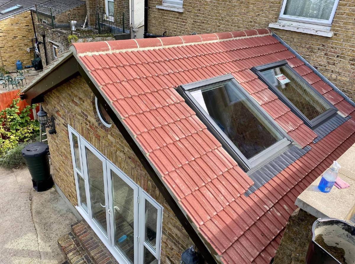 Roofers in Sutton and Surrey Roofers in Sutton and Surrey